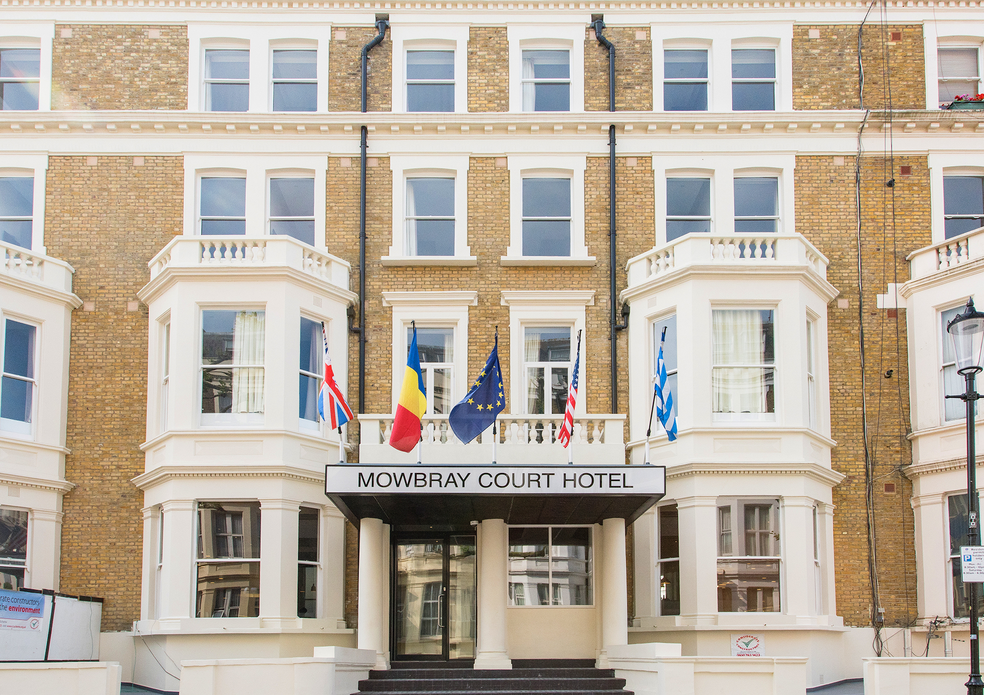 Entrance-Mowbray Court Hotel London