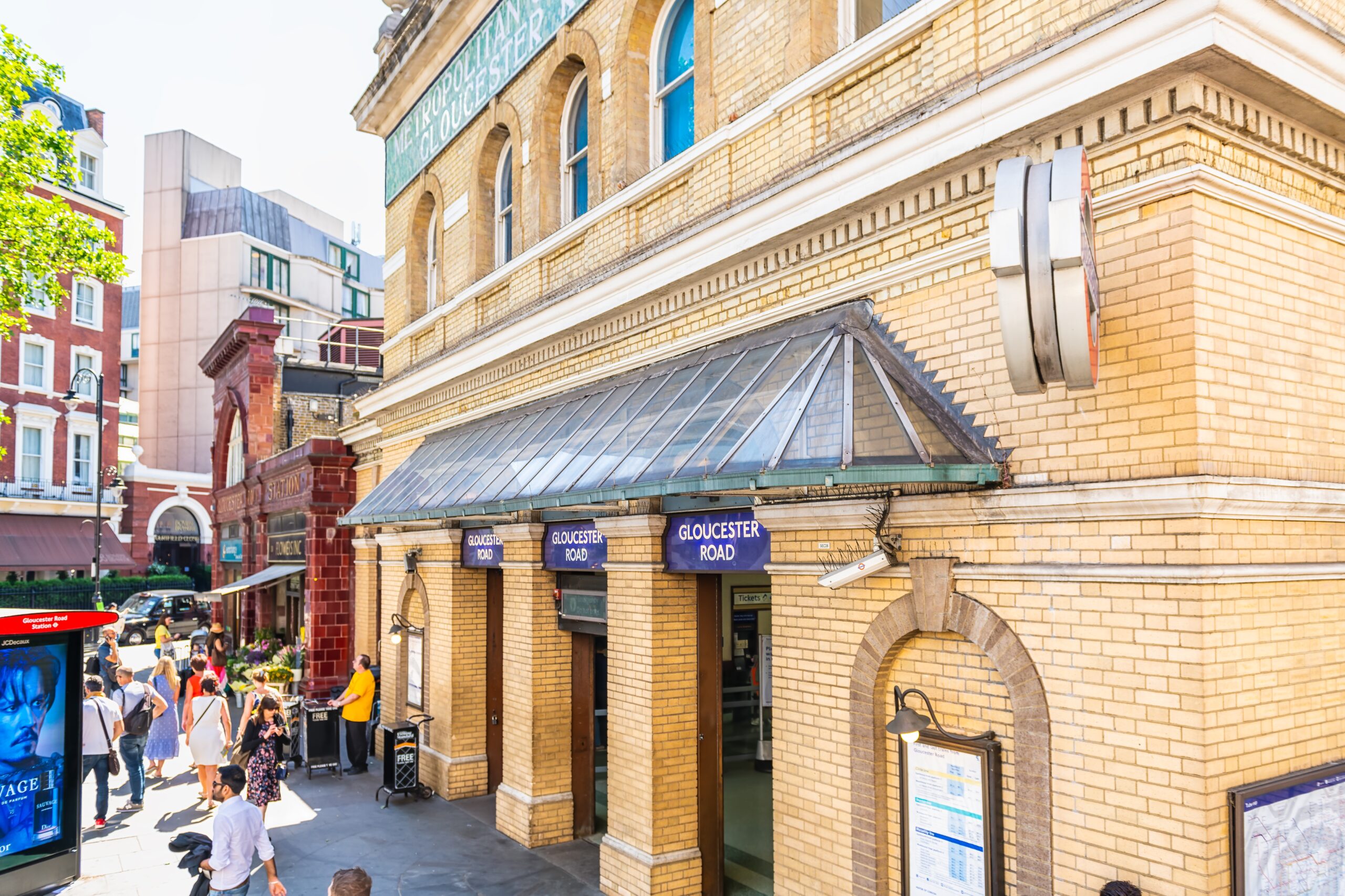 Gloucester Road station entrance in London | Mowbray Court hotel